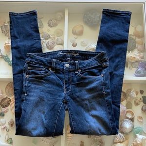American Eagle Sz 6 Skinny Stretch dark wash